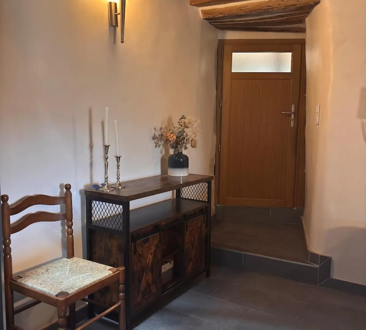 Le Medieval Dernier Etage Dans Le Centre Historique La Roche-sur-Foron Franciaország